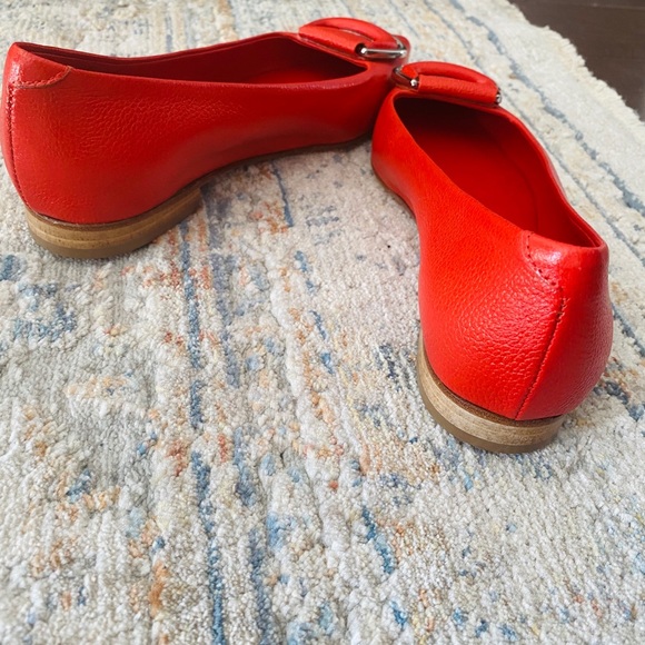Soft Italian leather flats , never worn - Picture 3 of 4